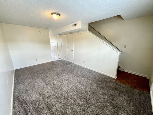 apt-4-330 Audrea Ln, Clarksville, TN, 37042-4680 | Card Image