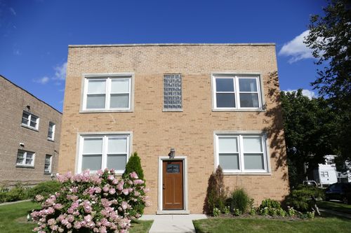 apt-2s-9003 Bronx Ave, Skokie, IL, 60077-1704 | Card Image