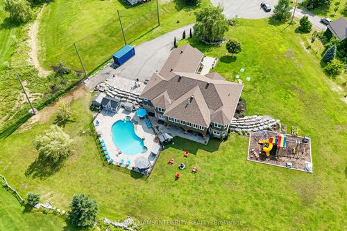 99 Muirfield Crt, Pakenham, ON, K0A2X0 | Card Image