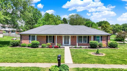 425 Waterview Blvd, Greenfield, IN, 46140-1369 | Card Image