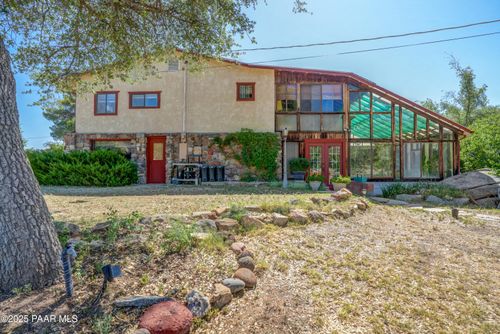 17488 W Foothill Rd, Yarnell, AZ, 85362-1412 | Card Image