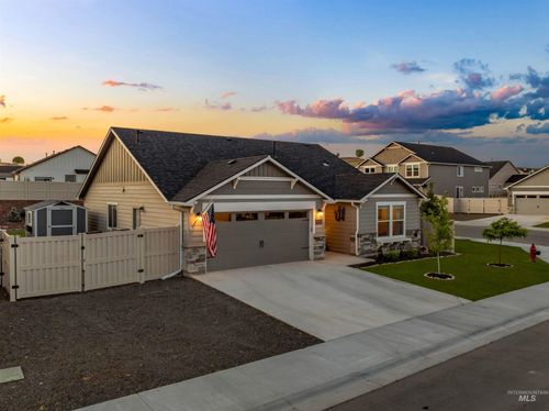 10220 W Salmonberry St, Star, ID, 83669-6432 | Card Image