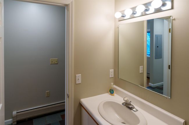 UNIT-1D - 40 Heather Dr, Condo with 3 bedrooms, 3 bathrooms and null parking in White River Junction VT | Image 24