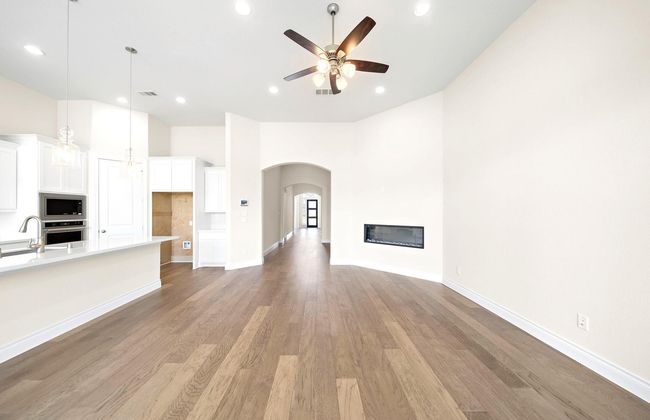 12406 Drifting Oakwood Ln, House other with 4 bedrooms, 3 bathrooms and 3 parking in Cypress TX | Image 23