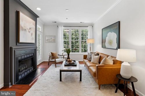 308-2330 14th St N, ARLINGTON, VA, 22201-5866 | Card Image