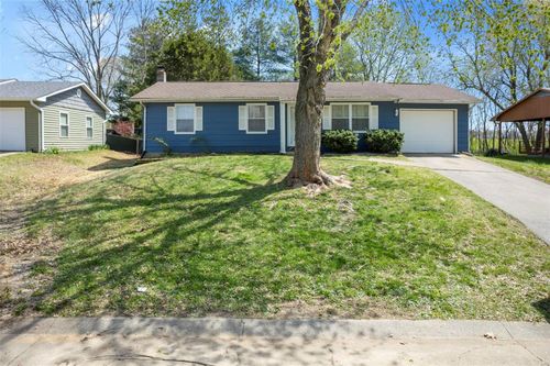 202 S Forester Dr, Cape Girardeau, MO, 63701-8529 | Card Image
