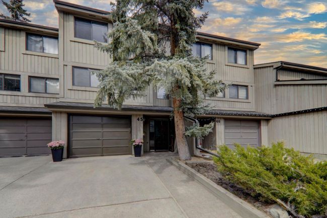 45 - 10401 19 Street Sw, Home with 3 bedrooms, 2 bathrooms and 1 parking in Calgary AB | Image 1
