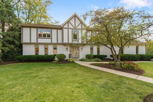 430 Westminster Dr, Burr Ridge, IL, 60527-8337 | Card Image