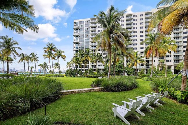 APT-262 - 1500 Bay Rd, Condo with 2 bedrooms, 2 bathrooms and null parking in Miami Beach FL | Image 69