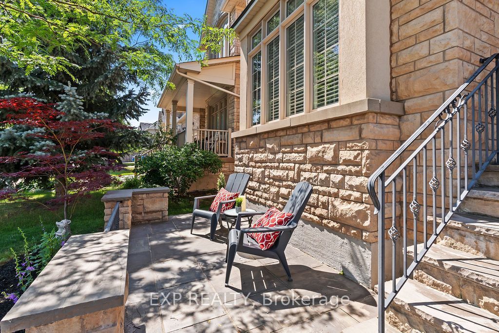 Residential in Oakville 3