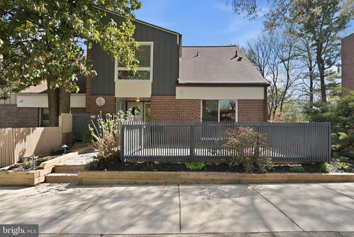 11556 Links Dr, RESTON, VA, 20190-4821 | Card Image