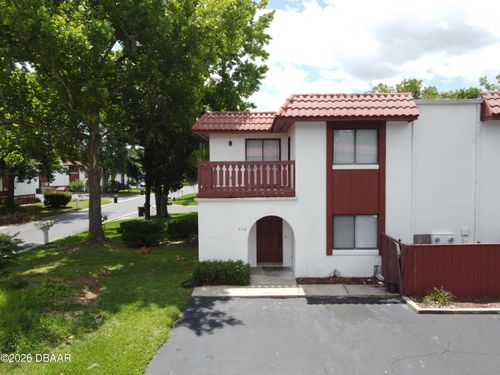 2118 Oak Meadow Cir, South Daytona, FL, 32119-2576 | Card Image