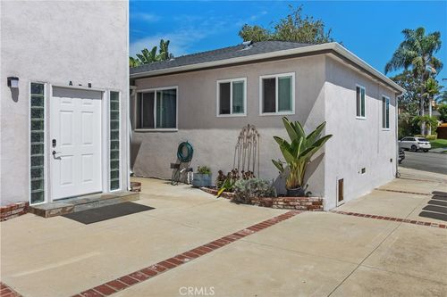 b-423 1/2 Westminster Ave, Newport Beach, CA, 92663-4277 | Card Image