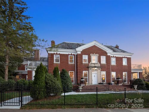 a-1 Sunset Pkwy, Asheville, NC, 28801-1528 | Card Image