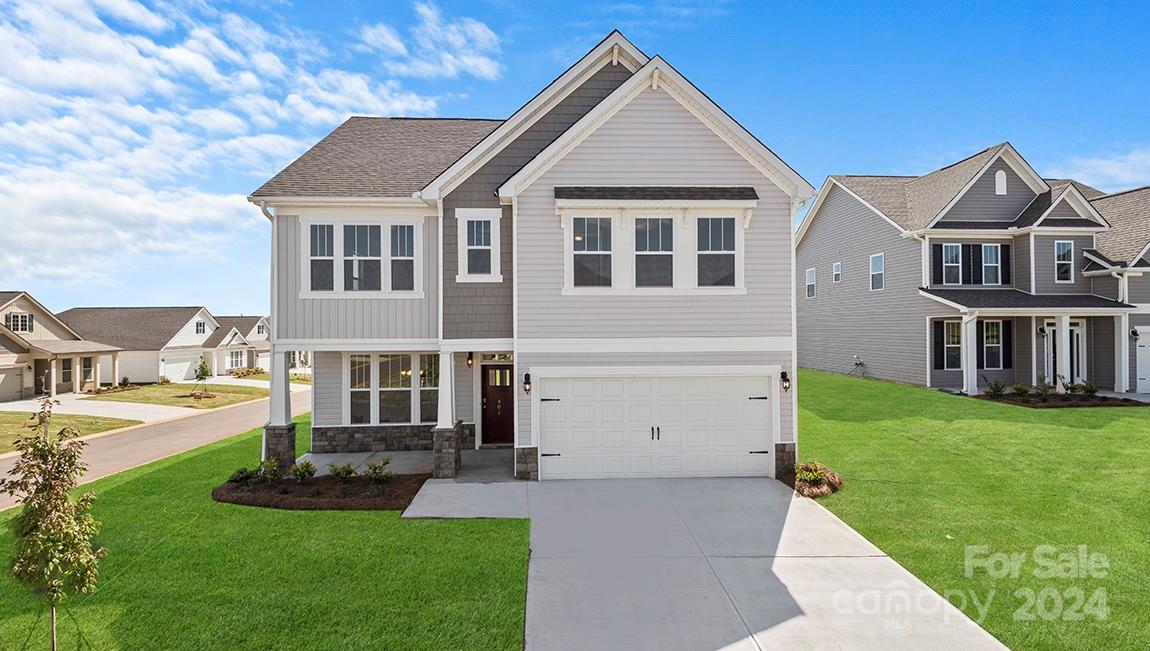 Fox Cove Rd, Hendersonville, NC 28792