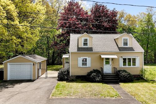 62 Lincoln Avenue, South Hadley, MA, 01075 | Card Image