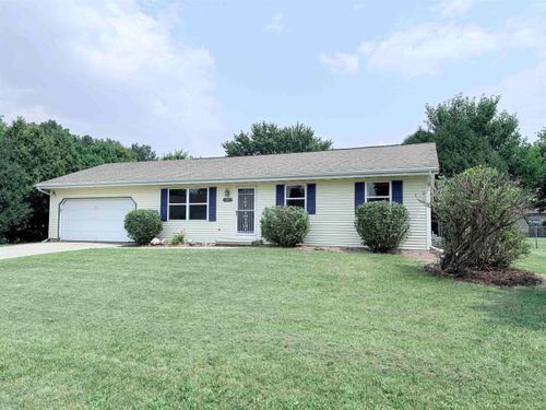 3219 Glenbarr Dr, Janesville, WI, 53548-9240 | Card Image
