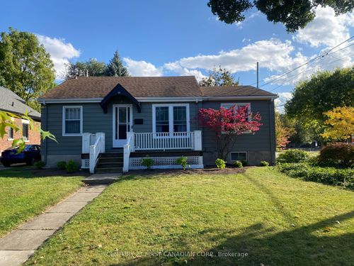 39 Raywood Ave, London, ON, N6C1Y6 | Card Image