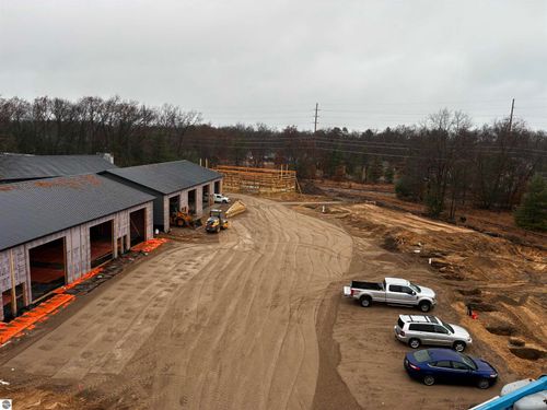 2403 N Aero Park Ct, Traverse City, MI, 49686-9262 | Card Image