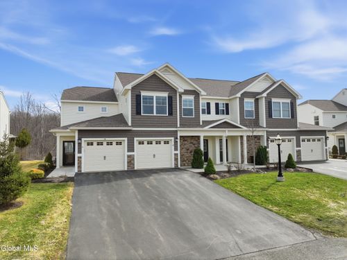 39 Jared Court, Cohoes, NY, 12047 | Card Image