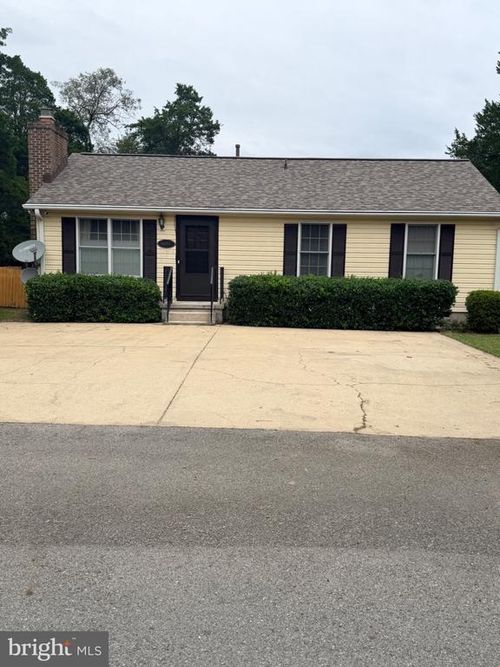36102 Bay Dr, CHAPTICO, MD, 20621-2206 | Card Image