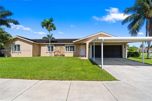 11201 Sw 138th Ter, Miami, FL, 33176-6422 | Card Image