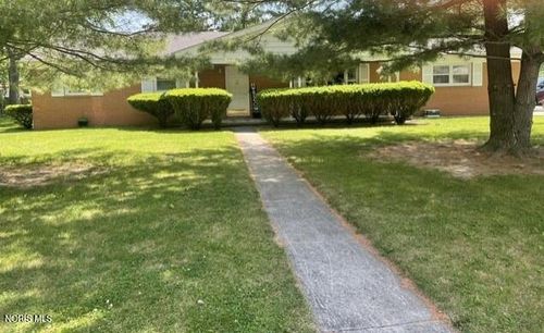 601 Winterberry Dr, Findlay, OH, 45840-6835 | Card Image