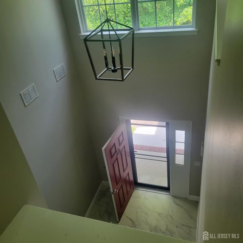 23 Forest Dr, Piscataway, NJ, 08854-2278 | Card Image