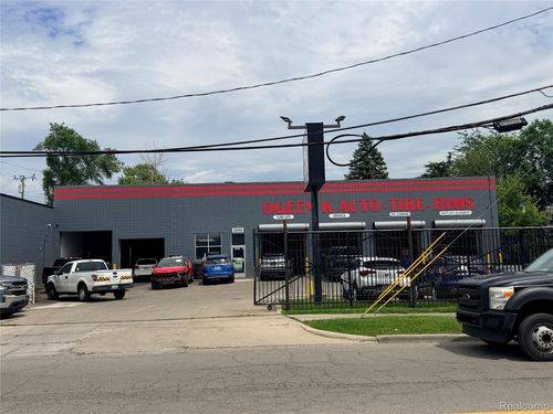 20488 John R Street, Detroit, MI, 48203 | Card Image