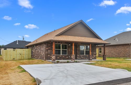 2605 Centaurus Way, Granbury, TX, 76048-5742 | Card Image