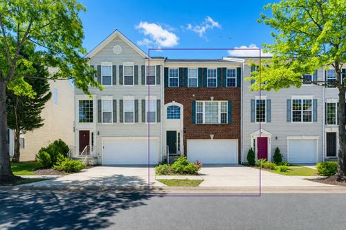 42787 Shaler St, CHANTILLY, VA, 20152-3915 | Card Image