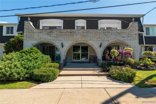e-132 Harrogate Sq, Amherst, NY, 14221-4034 | Card Image