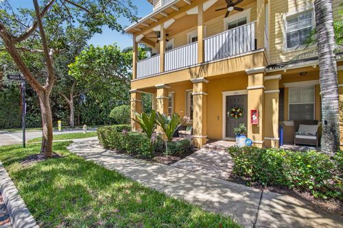 101-128 W Royal Palm Cir, Jupiter, FL, 33458-4821 | Card Image