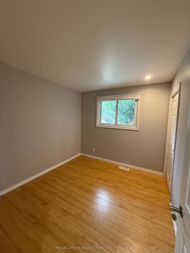 140 Brant Ave, House other with 3 bedrooms, 1 bathrooms and 1 parking in Guelph ON | Image 11
