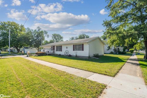 1315 Acres St, Burlington, IA, 52601-3718 | Card Image