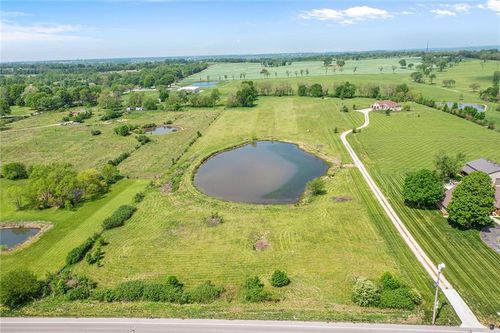 4380 Sw Pryor Rd, Lee's Summit, MO, 64082-3703 | Card Image