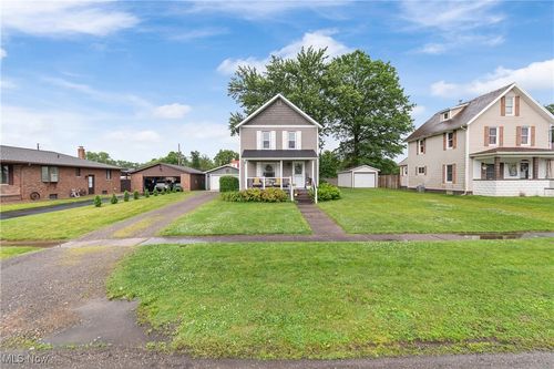 4461 Park Ave Ne, Sandyville, OH, 44671-1013 | Card Image