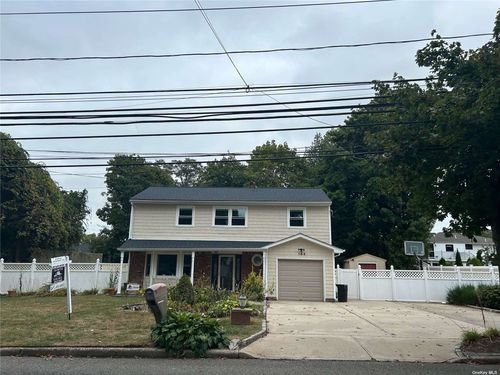 184 Conklin Avenue, Wheatley Heights, NY, 11798 | Card Image