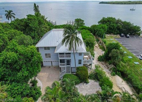 15161 Captiva Dr, CAPTIVA, FL, 33924-6017 | Card Image