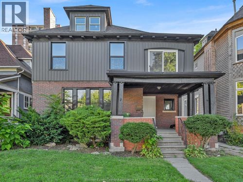 762 Victoria Ave, Windsor, ON, N9A4N2 | Card Image