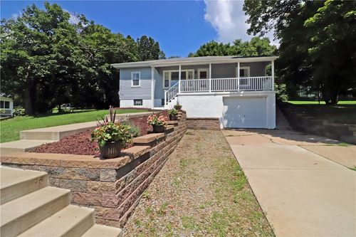 217 Hoffman Heights Rd, Greensburg, PA, 15601-8652 | Card Image