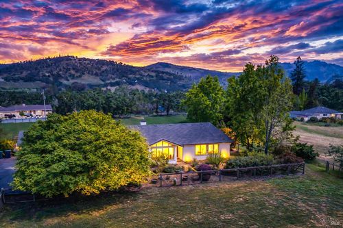 6282 Melita Rd, Santa Rosa, CA, 95409-5700 | Card Image