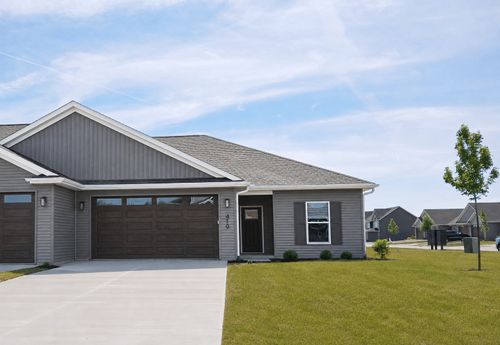 419 N 2nd St, Eldridge, IA, 52748 | Card Image