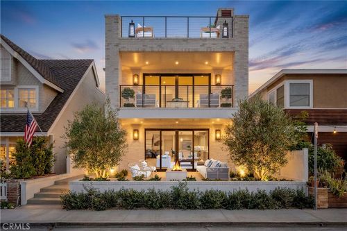 225 Diamond Ave, Newport Beach, CA, 92662-1115 | Card Image