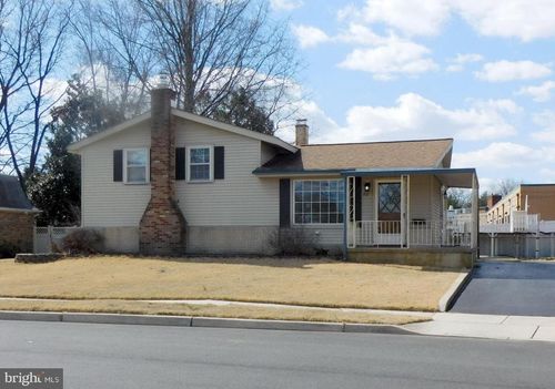 401 Fenimore Ln, DELANCO, NJ, 08075-4918 | Card Image