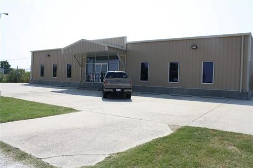 4838 Pontchartrain Dr, Slidell, LA, 70458-5800 | Card Image