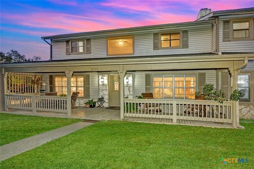 315 White Oak Dr, Canyon Lake, TX, 78133-5766 | Card Image