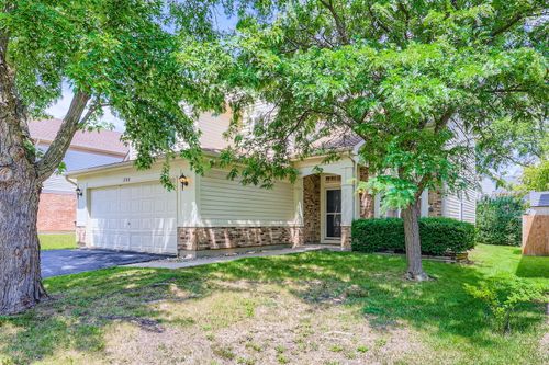 1208 Darnell Dr, Mundelein, IL, 60060-1084 | Card Image