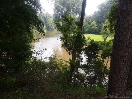 4405 Black River Rd, Croswell, MI, 48422-9357 | Card Image