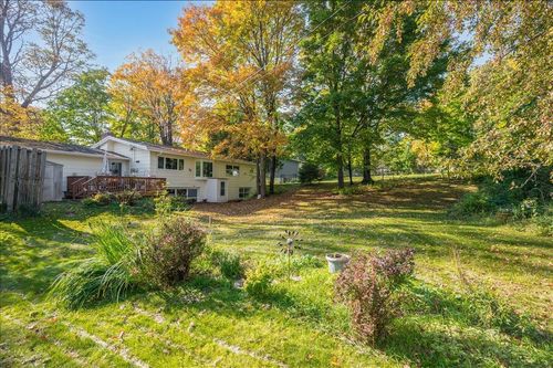 1956 Woodhaven Ln, Duluth, MN, 55803-2445 | Card Image